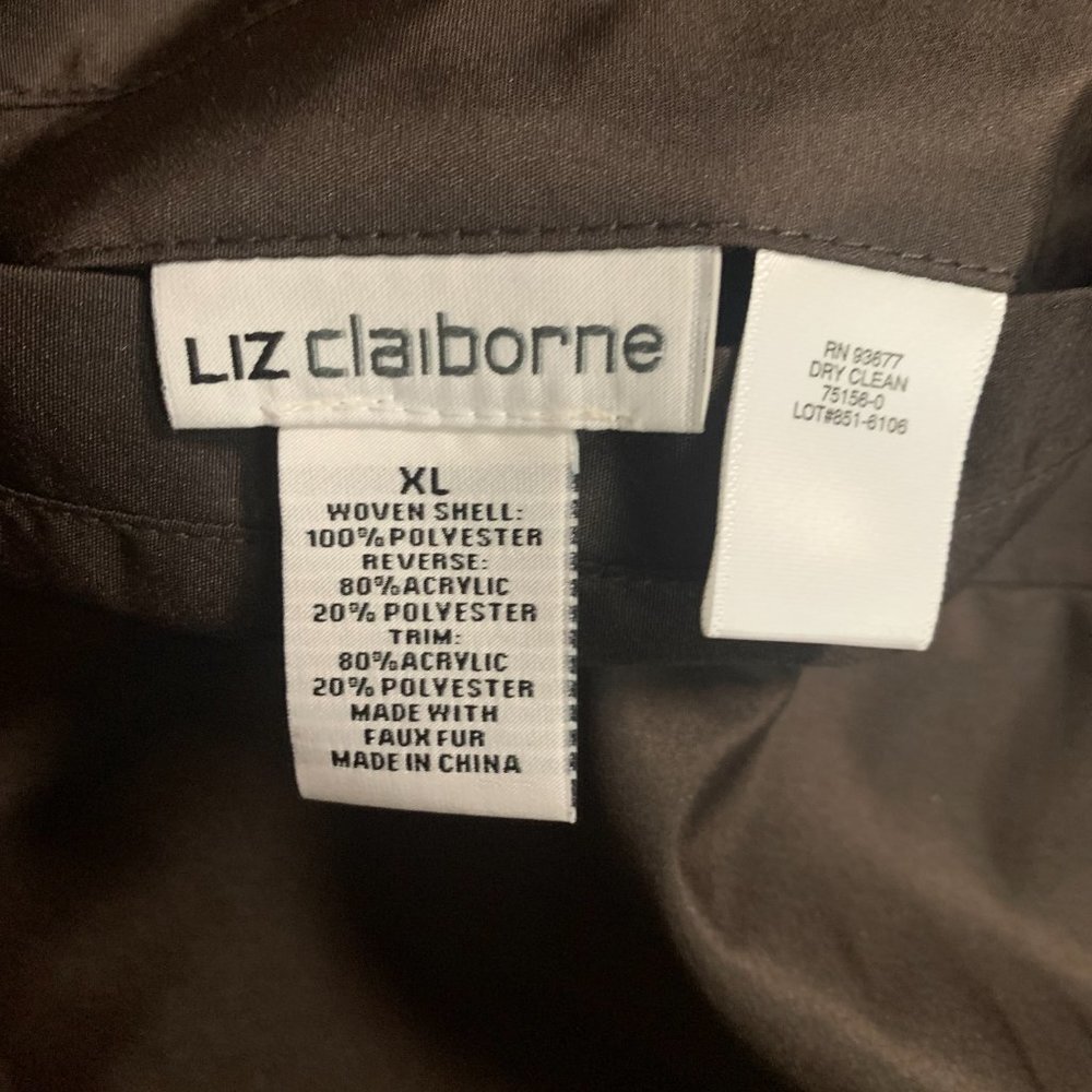 Liz Claiborne Reversible Ribbed Faux Fur Full Zip Up Brown X-Large Women Vest - Picture 6 of 10